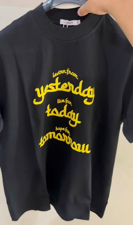 T-Shirt Yesterday